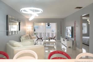 801 Pine Dr 14 Pompano Beach, FL 33060 - MLS#A11885363