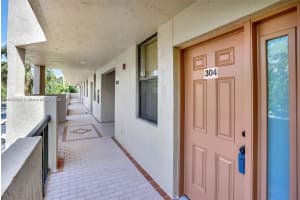 2768 S Carambola Cir S 304 Coconut Creek, FL 33066 - MLS#A11885365