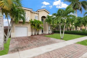 4172 Ne 16th St, Homestead