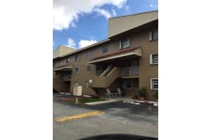 2726 W 60th St 68 Hialeah, FL 33016 - MLS#A11885420