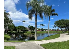 5445 Mendoza St West Palm Beach, FL 33415 - MLS#A11885431