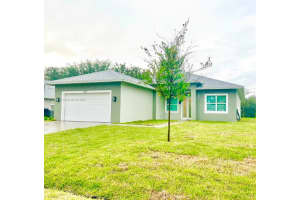 1013 Sw Deauville Ave Port Saint Lucie, FL 34953 - MLS#A11885434