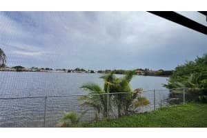 2531 W 60th Pl 105-18 Hialeah, FL 33016 - MLS#A11885439
