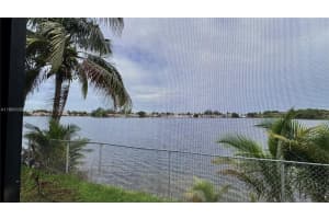 2531 W 60th Pl 105-18 Hialeah, FL 33016 - MLS#A11885439
