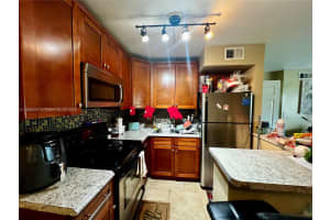 425 Nw 210th St 102 Miami Gardens, FL 33169 - MLS#A11885447