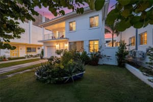 319 Nebraska St, Hollywood