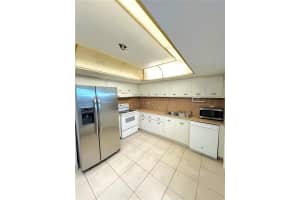 7205 W Sunrise Blvd 7205 Plantation, FL 33313 - MLS#A11885454