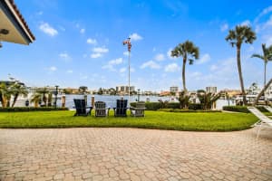 3401 Spanish Trl 454, Delray Beach