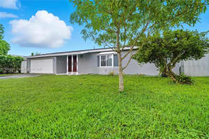 9710 Sunset Strip Sunrise, FL 33322 - MLS#A11885469