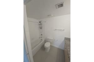 2501 Centergate Dr 204 Miramar, FL 33025 - MLS#A11885470