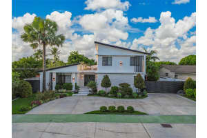 8761 Sw 56th St Miami, FL 33165 - MLS#A11885486