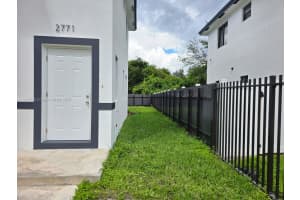 2771 Nw 43rd Ter Miami, FL 33142 - MLS#A11885505