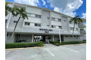 462 Golden Isles Dr 211 Hallandale Beach, FL 33009 - MLS#A11885511