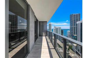 45 Sw 9th St 3905 Miami, FL 33130 - MLS#A11885525