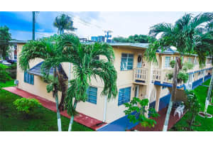 20311 Ne 2nd Ave J-1, Miami 20311 Ne 2nd Ave J-1, Miami