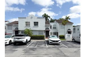 9747 Nw 48th Ter 327 Doral, FL 33178 - MLS#A11885541