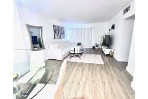 400 Kings Point Dr 1224 Sunny Isles Beach, FL 33160 - MLS#A11885547