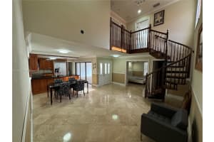 10115 Nw 4th Ln 3-8, Miami