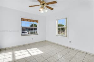 280 E 39th St, Hialeah, FL 33013, Sold 11/18/25