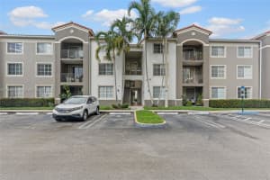 6861 Sw 44th St 204 Miami, FL 33155 - MLS#A11885584