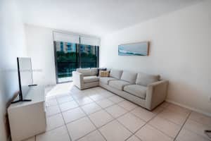 2345 Ne 135th St 307 North Miami, FL 33181 - MLS#A11885612