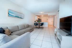 2345 Ne 135th St 307 North Miami, FL 33181 - MLS#A11885612