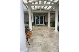 17565 Nw 67th Pl A8 Hialeah, FL 33015 - MLS#A11885654