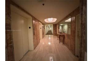 700 Biltmore Way 418 Coral Gables, FL 33134 - MLS#A11885673