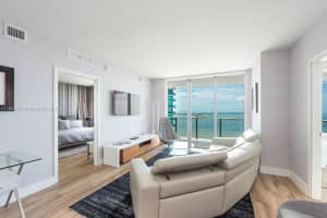 1300 Brickell Bay Dr 3205 Miami, FL 33131 - MLS#A11885731