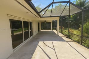 10681 Sw 47th St Davie, FL 33328 - MLS#A11885769