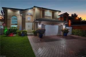 13021 Nw 11th Ter, Miami