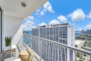 1750 N Bayshore Dr 3708, Miami