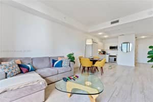 45 SW 9th St Apt 4205, Miami, FL 33130, - MLS#A11885806