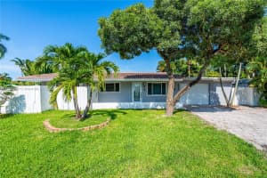 1730 Ne 9th Ave Fort Lauderdale, FL 33305 - MLS#A11885813