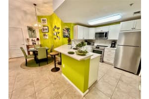5080 Fairways Cir 307 Vero Beach, FL 32967 - MLS#A11885814