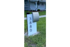 3880 Nw 179th St, Miami Gardens