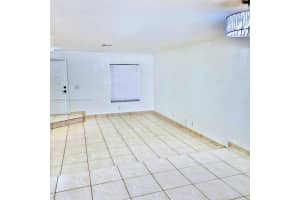 5164 S University Dr Davie, FL 33328 - MLS#A11885833