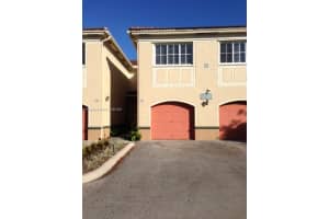 2549 Centergate Dr 204 Miramar, FL 33025 - MLS#A11885838