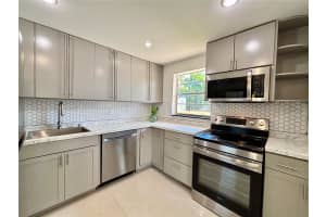 15391 S S Dixie Hwy 52 Palmetto Bay, FL 33157 - MLS#A11885883