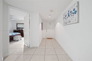 701 Sw 142nd Ave 110s Pembroke Pines, FL 33027 - MLS#A11885886