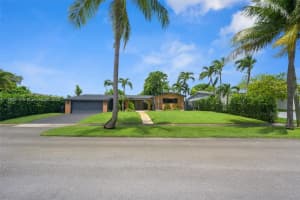 1951 Ne 187th Dr North Miami Beach, FL 33179 - MLS#A11885913