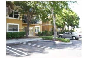 8821 Wiles Rd 102, Coral Springs