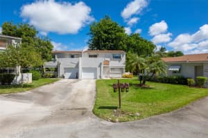 8662 Bridle Path Ct 115a Davie, FL 33328 - MLS#A11885960