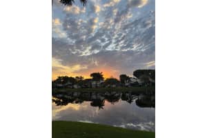 317 Nw 109th Ave, Pembroke Pines