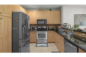 7717 Paddock Pl Davie, FL 33328 - MLS#A11886000