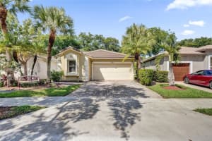 4161 Sapphire Ter Weston, FL 33331 - MLS#A11886014