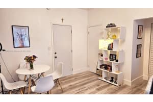 760 Jefferson Ave 6 Miami Beach, FL 33139 - MLS#A11886025