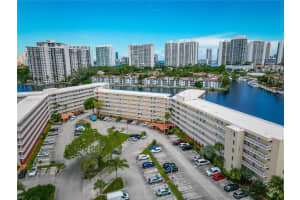 2980 Point East Dr D607 Aventura, FL 33160 - MLS#A11886047