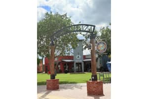 624 Ne Aleutian St Lake Placid, FL 33852 - MLS#A11886093