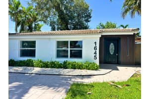 1645 Ne 175th St North Miami Beach, FL 33162 - MLS#A11886130